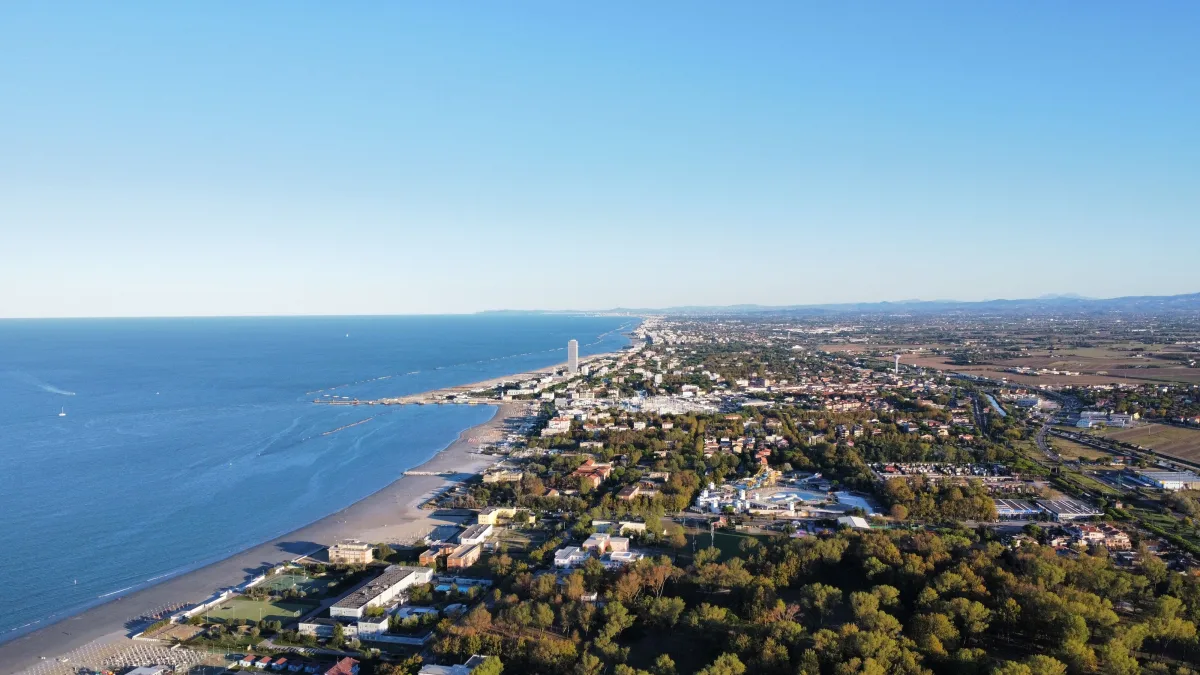 Passeggiata a Bellaria: scopri il centro pedonale dell’Isola dei Platani