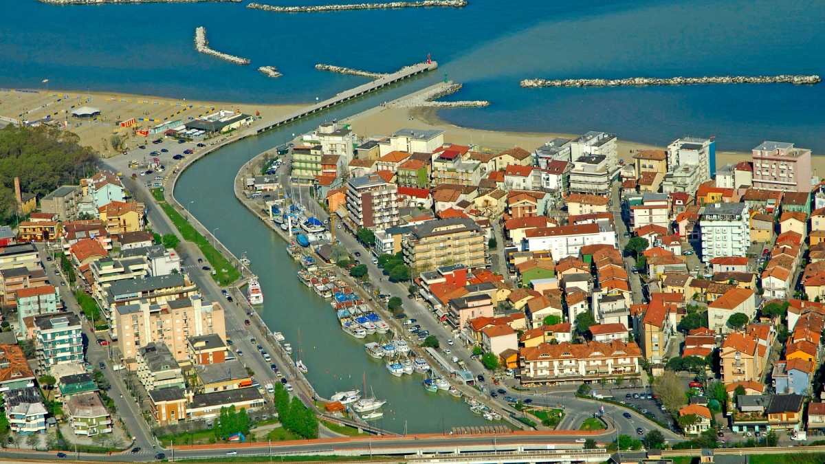 Qual è la spiaggia più bella di Bellaria? Confronto tra le migliori